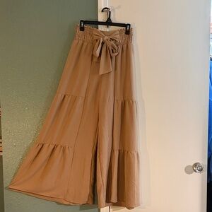 Persaya Beige Textured Pants with Bow